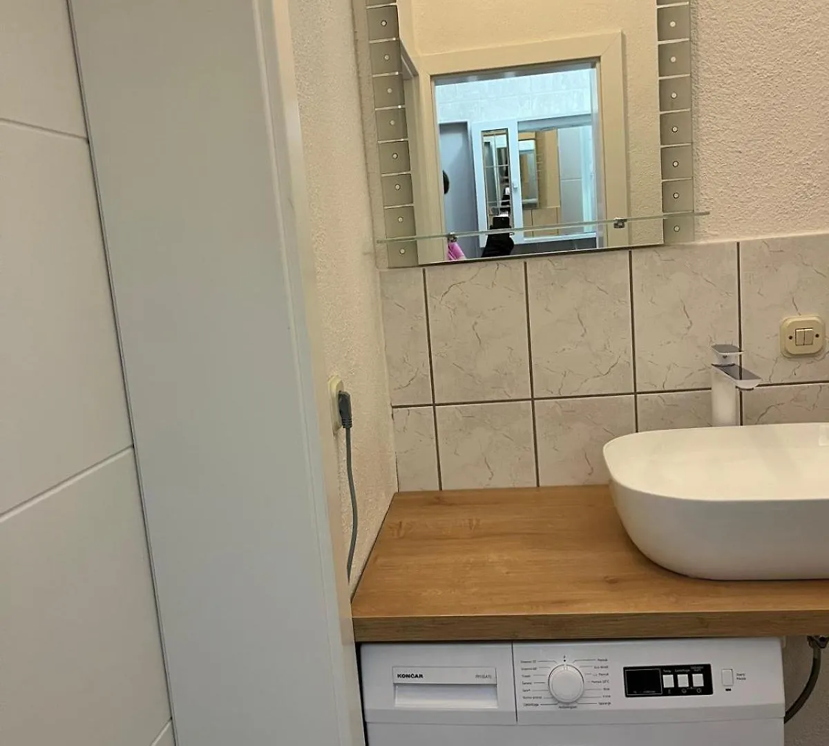 Two Bedroom Apartment Ivana - 150 M From The Beach Vir 0*,  Croatia